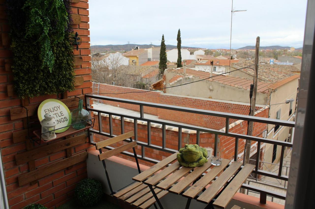 Apartamentos Oncemolinos Con Desayuno Consuegra Exteriör bild