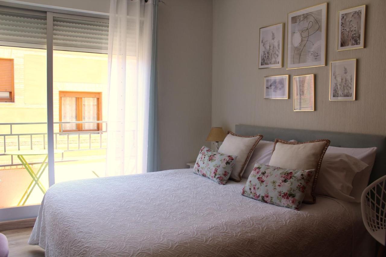 Apartamentos Oncemolinos Con Desayuno Consuegra Exteriör bild